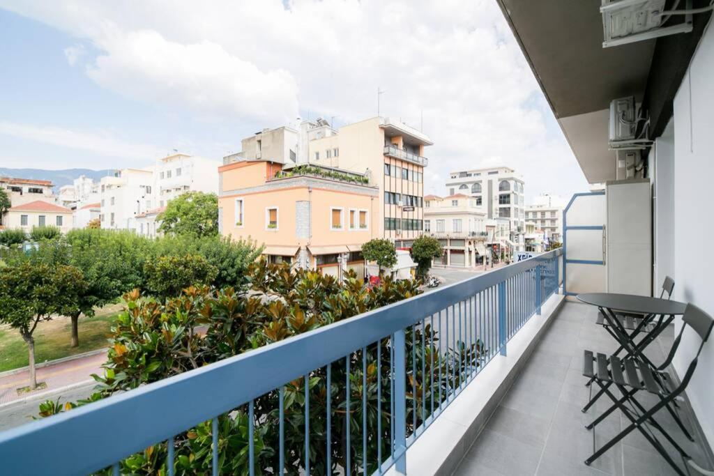 Belajo Central Apartment And Jacuzzi !! Volos Ngoại thất bức ảnh
