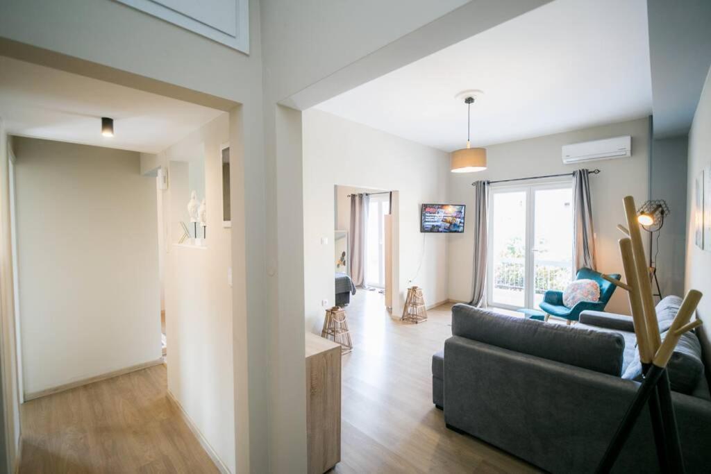 Belajo Central Apartment And Jacuzzi !! Volos Ngoại thất bức ảnh